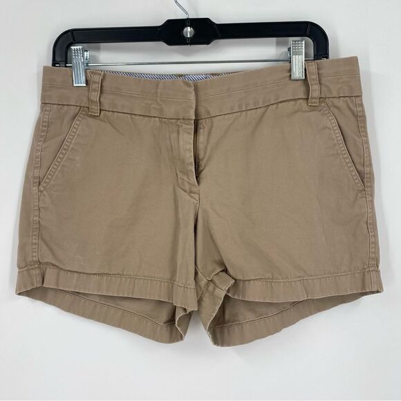 J. Crew Women’s Flat Front Tan Chino Shorts size 4 - Picture 1 of 4